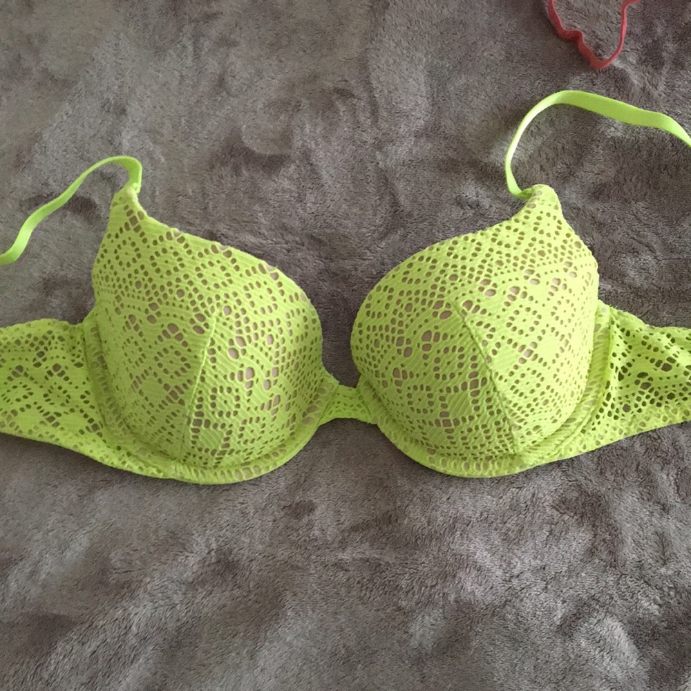 Victoria secret bra 34c